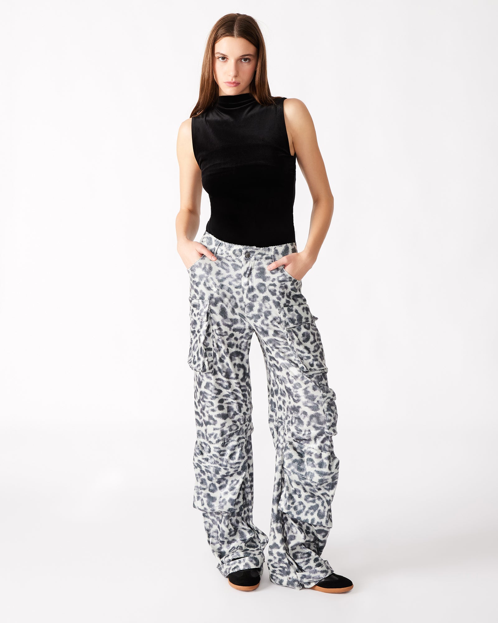 Side angle of wide leg cargo pants with sequins, perfect for casual outings.