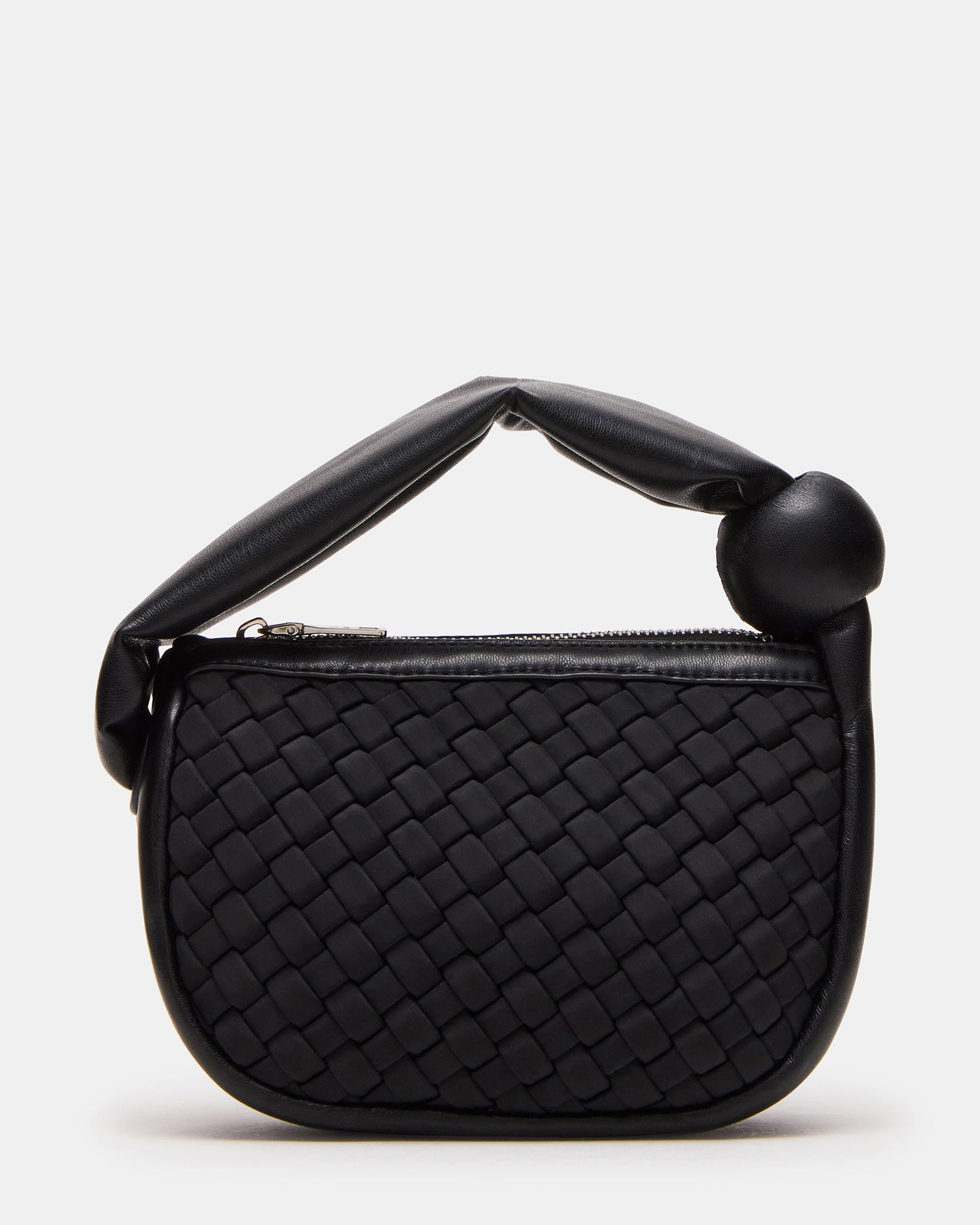 Front view of puffed handle bag on Texas street style model