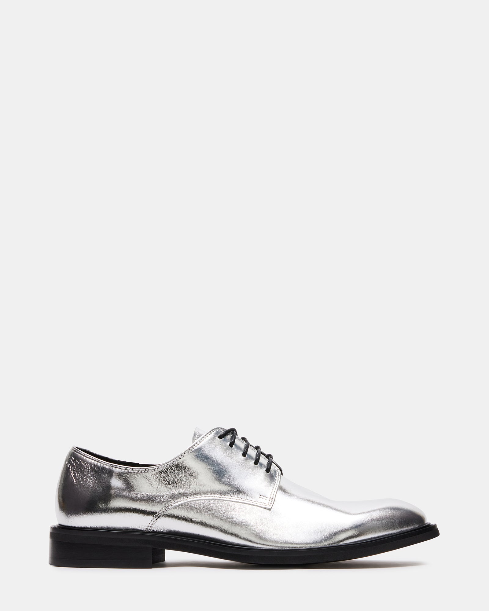 Hadar Silver Oxford dress shoes front view on wooden background