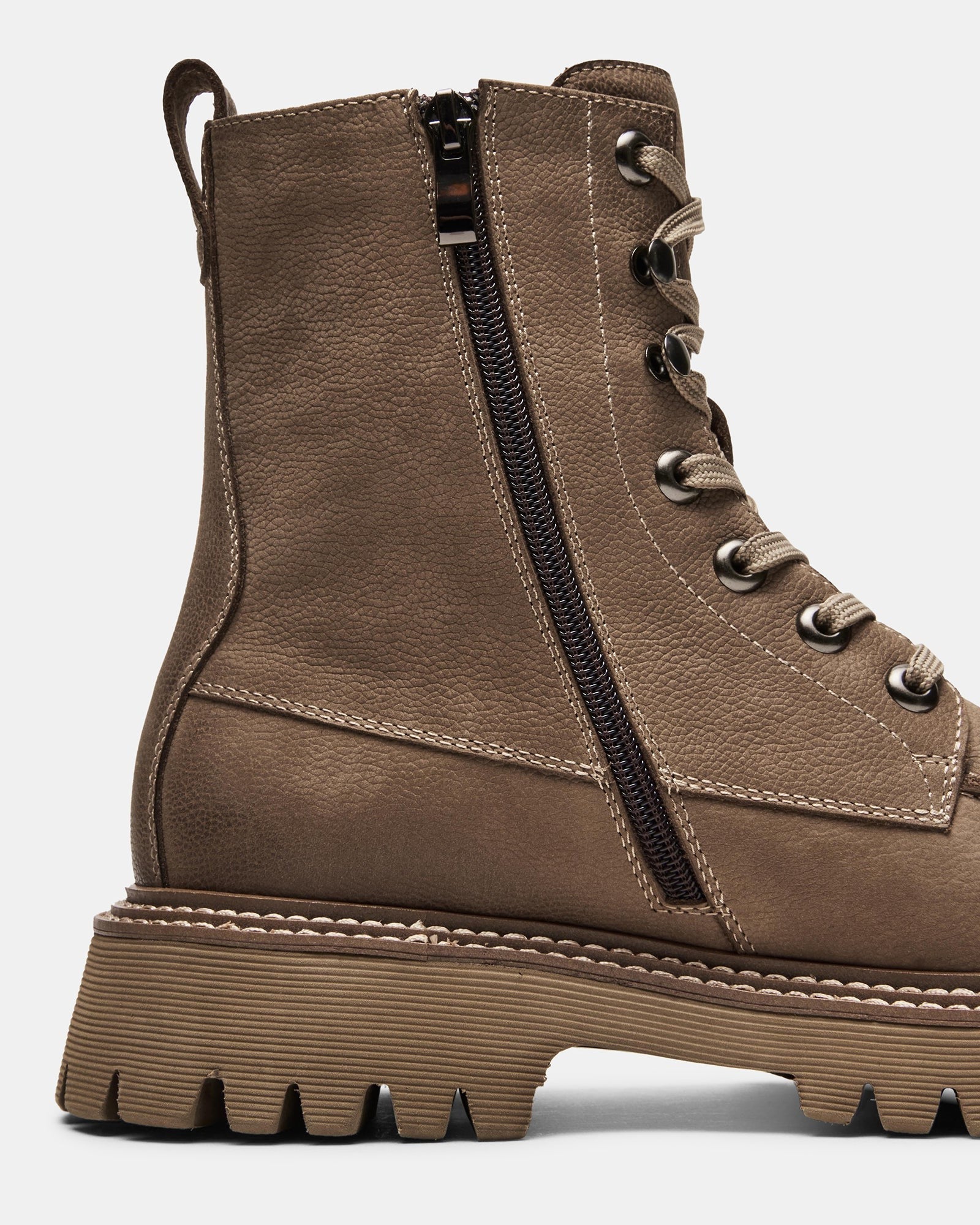 Stylish ankle boots for women, perfect for casual outings