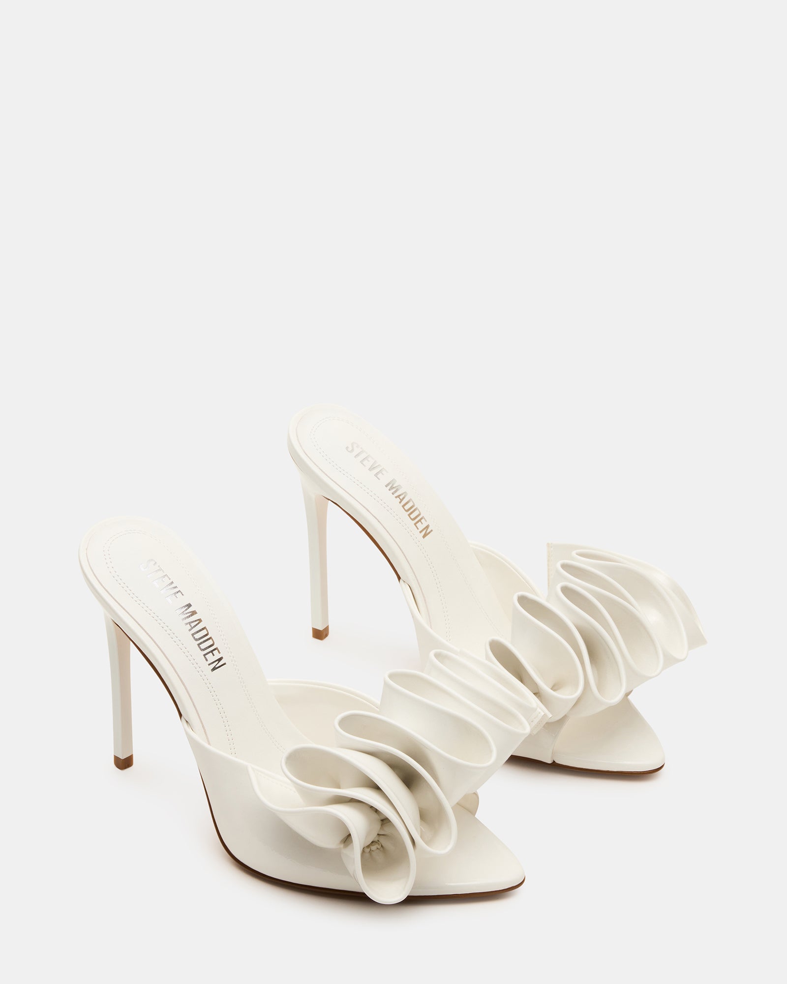 Side view showcasing the 4.5-inch stiletto heel of the Affinity model.
