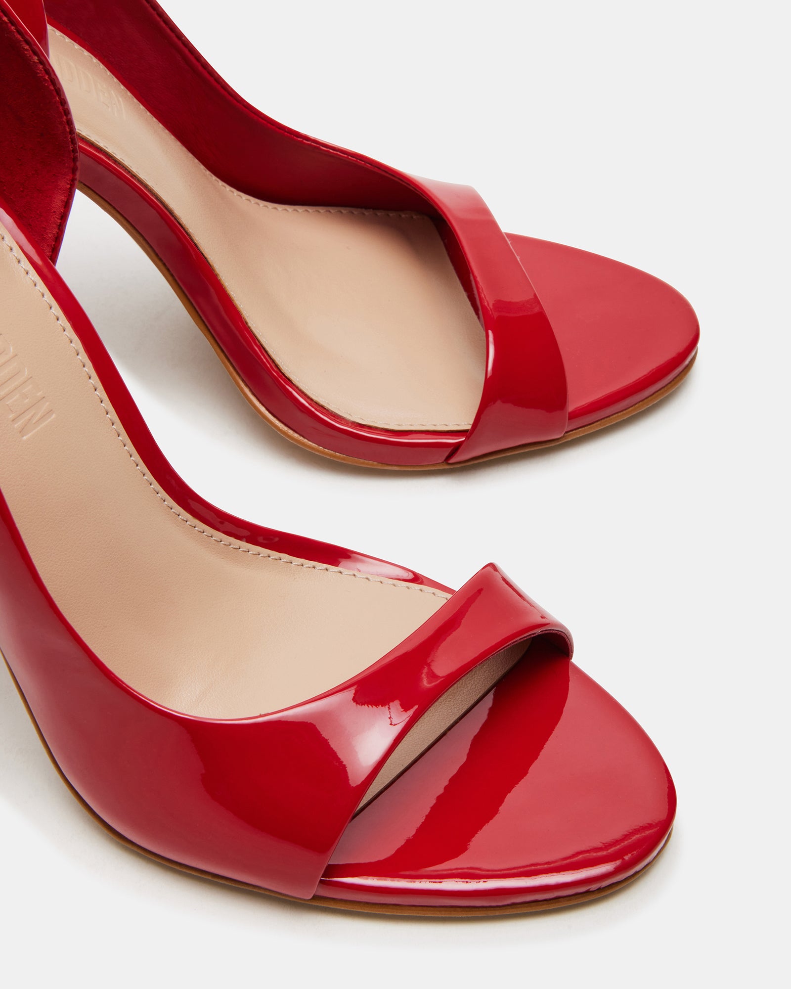 Detail of synthetic sock and lining for womens heels comfort