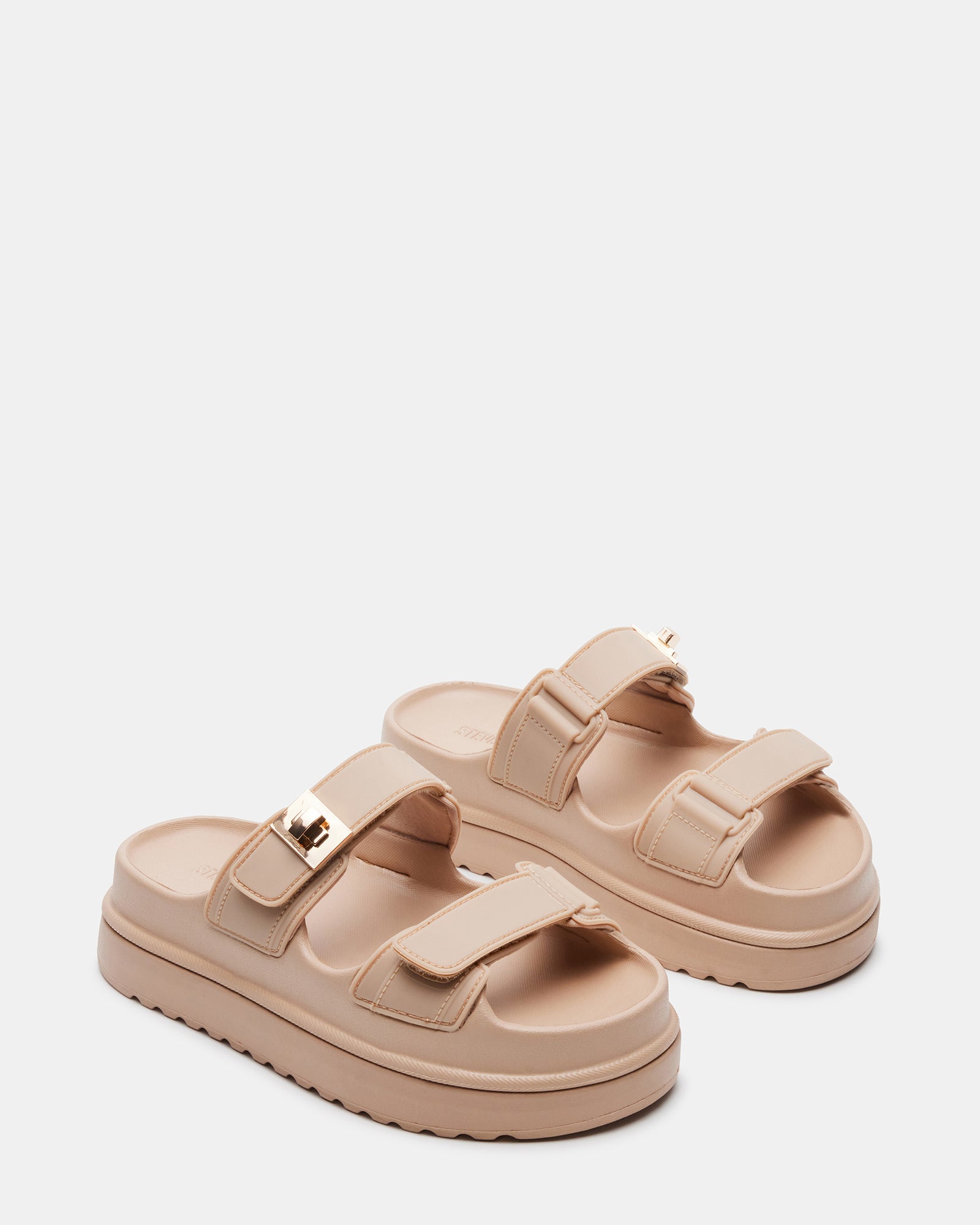 Model wearing the BIGSCHMONA Jelly sandals paired with casual outfits