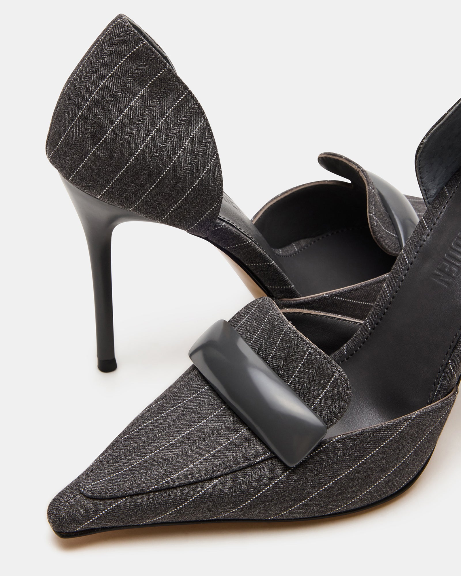 Fashionable outfit pairing with these pointed toe black high heels for a night out