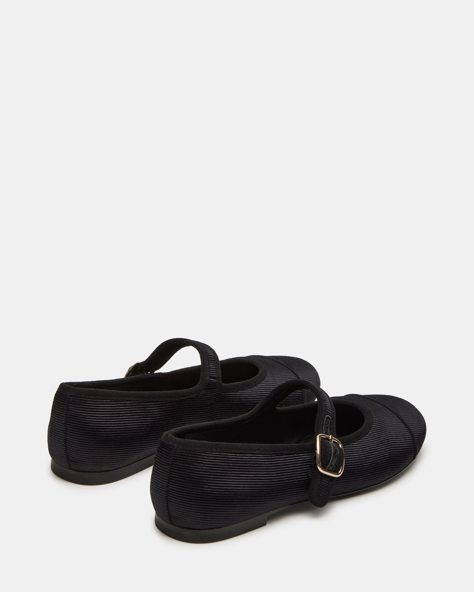 Side profile of the Dory flats highlighting the ballerina-inspired design