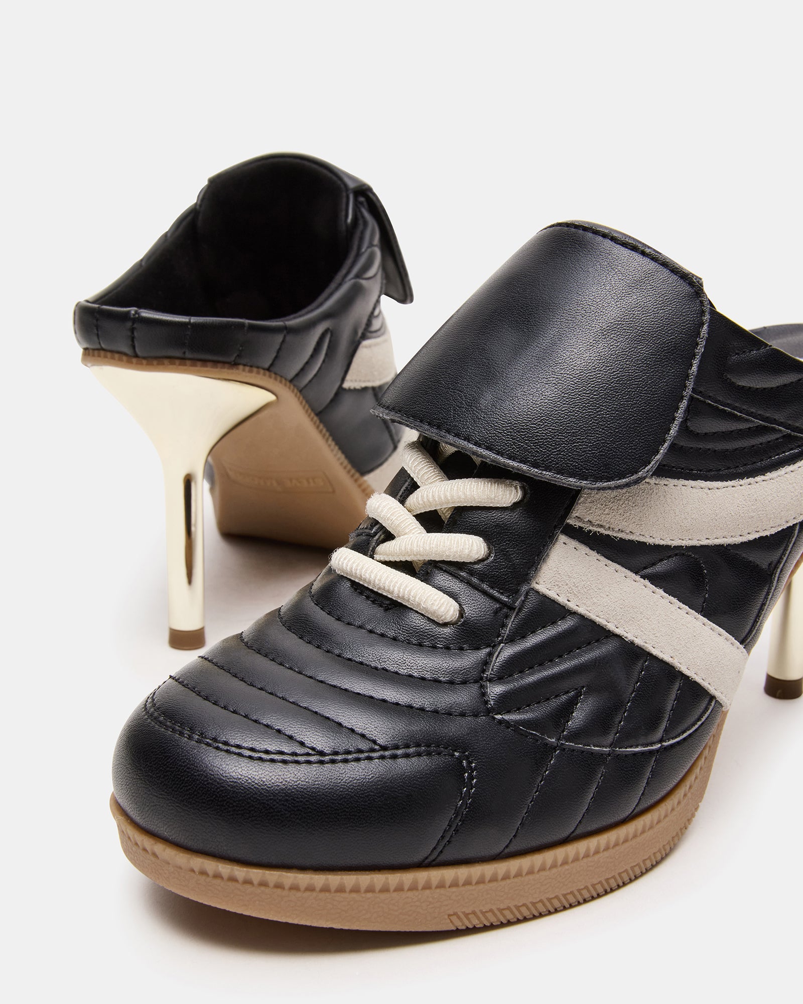 KADIN Luxe Mule Sneakers worn in a casual summer setting, demonstrating comfort and style.