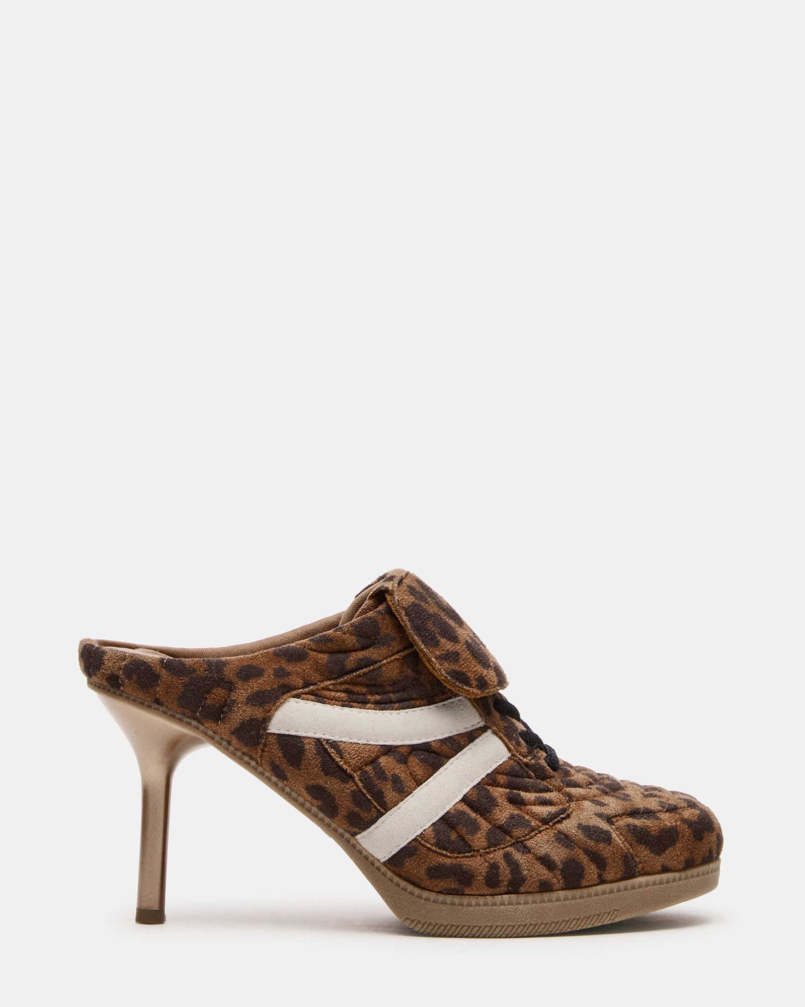 Side view of Kadin leopard mule shoes styled with jeans for brunch outfits