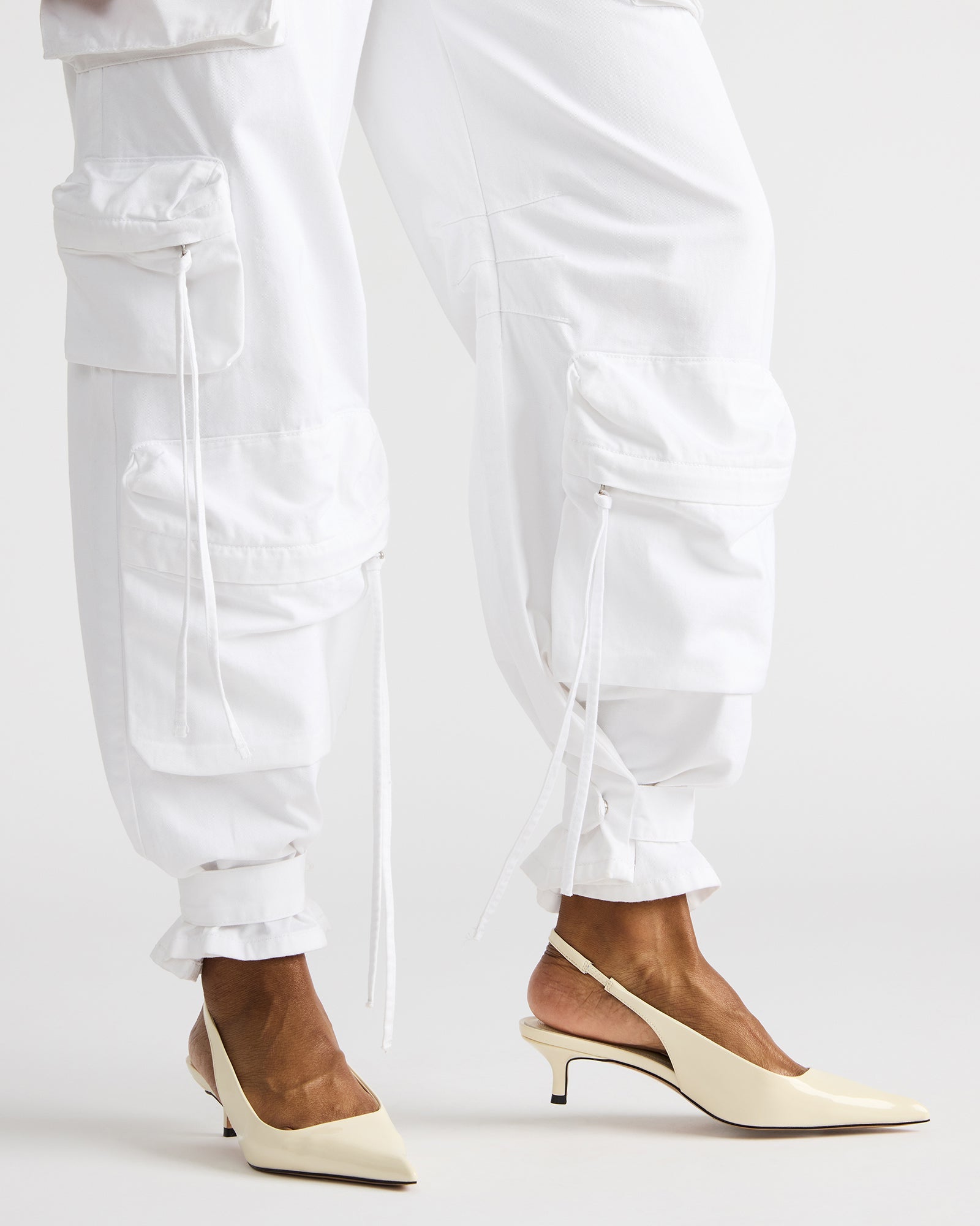 Close-up of pointed toe design and kitten heel of Kittie pumps