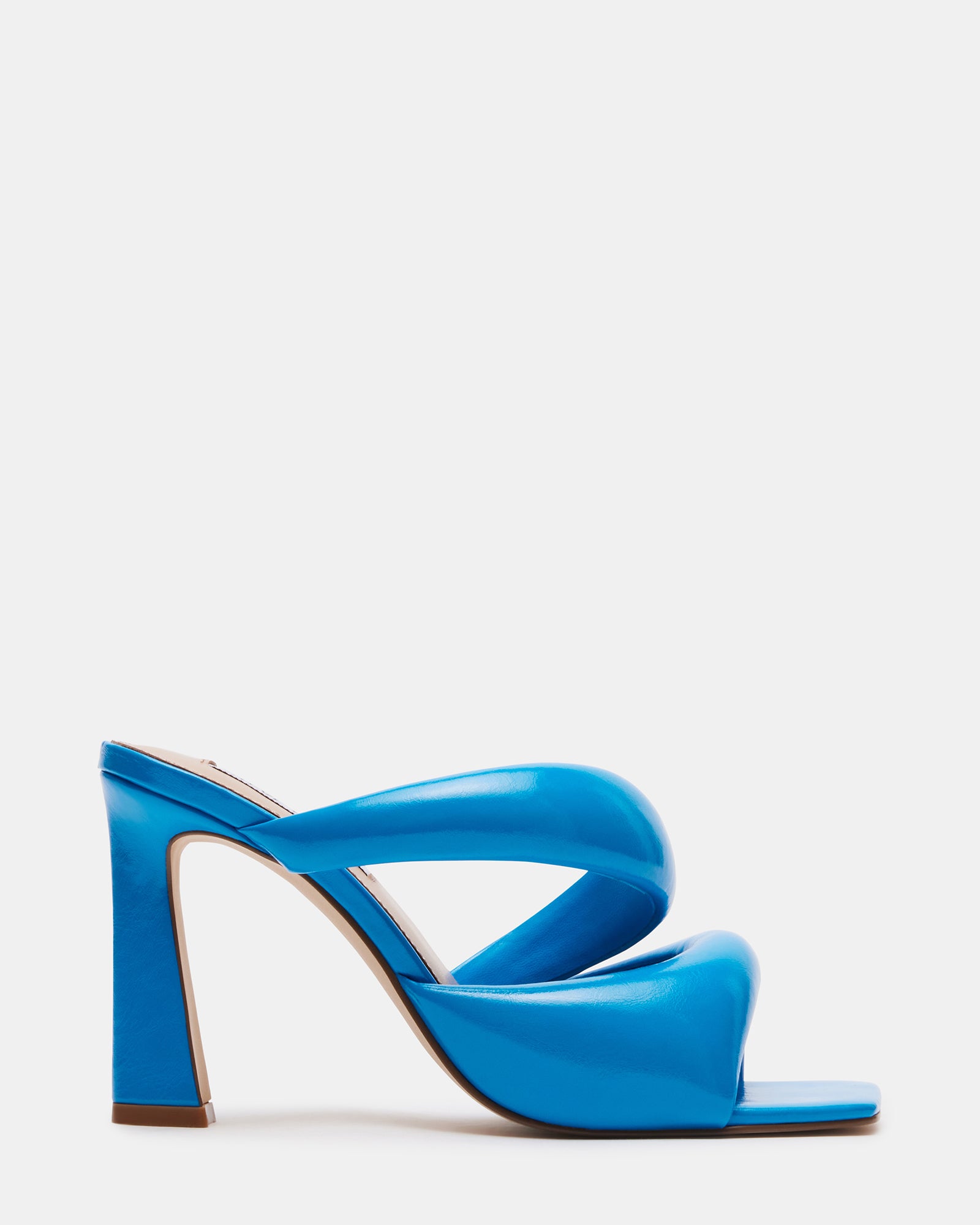 Front view of KLOSS turquoise square toe sandals on wooden background