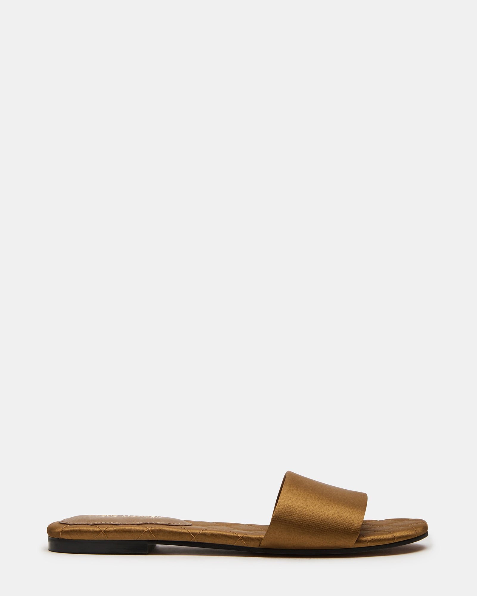 Mojito Olive slide comfort sandals worn on a sunny boardwalk