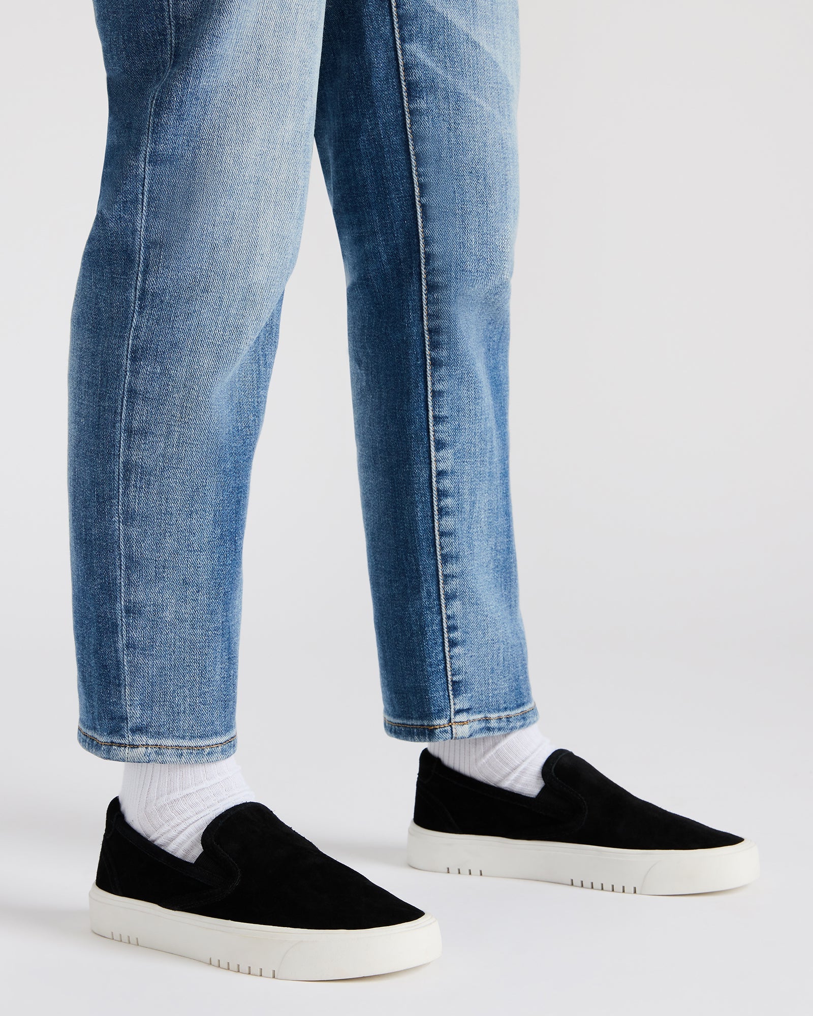 Casual look featuring leopard print sneakers paired with denim