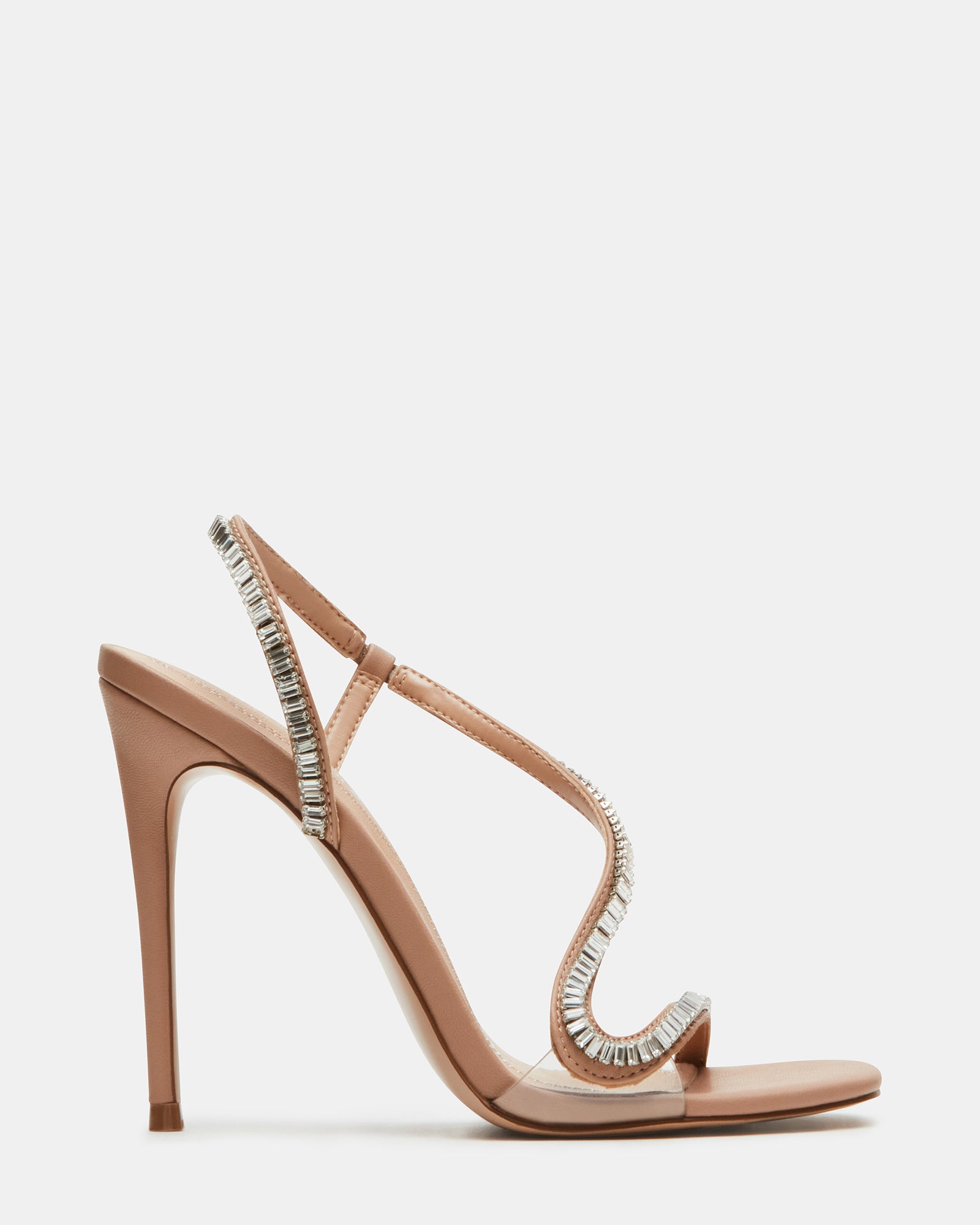 Nessa stiletto shoes in gold, worn with a evening dress