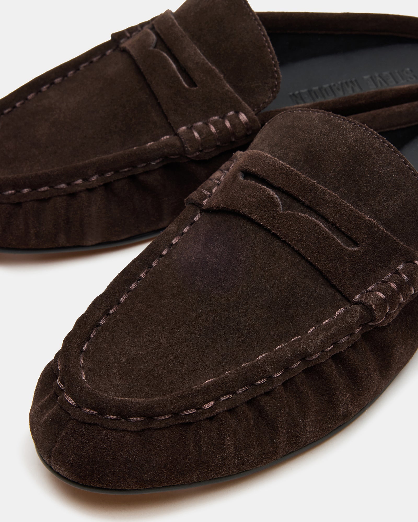 Lifestyle shot of comfortable flats worn during a casual city walk
