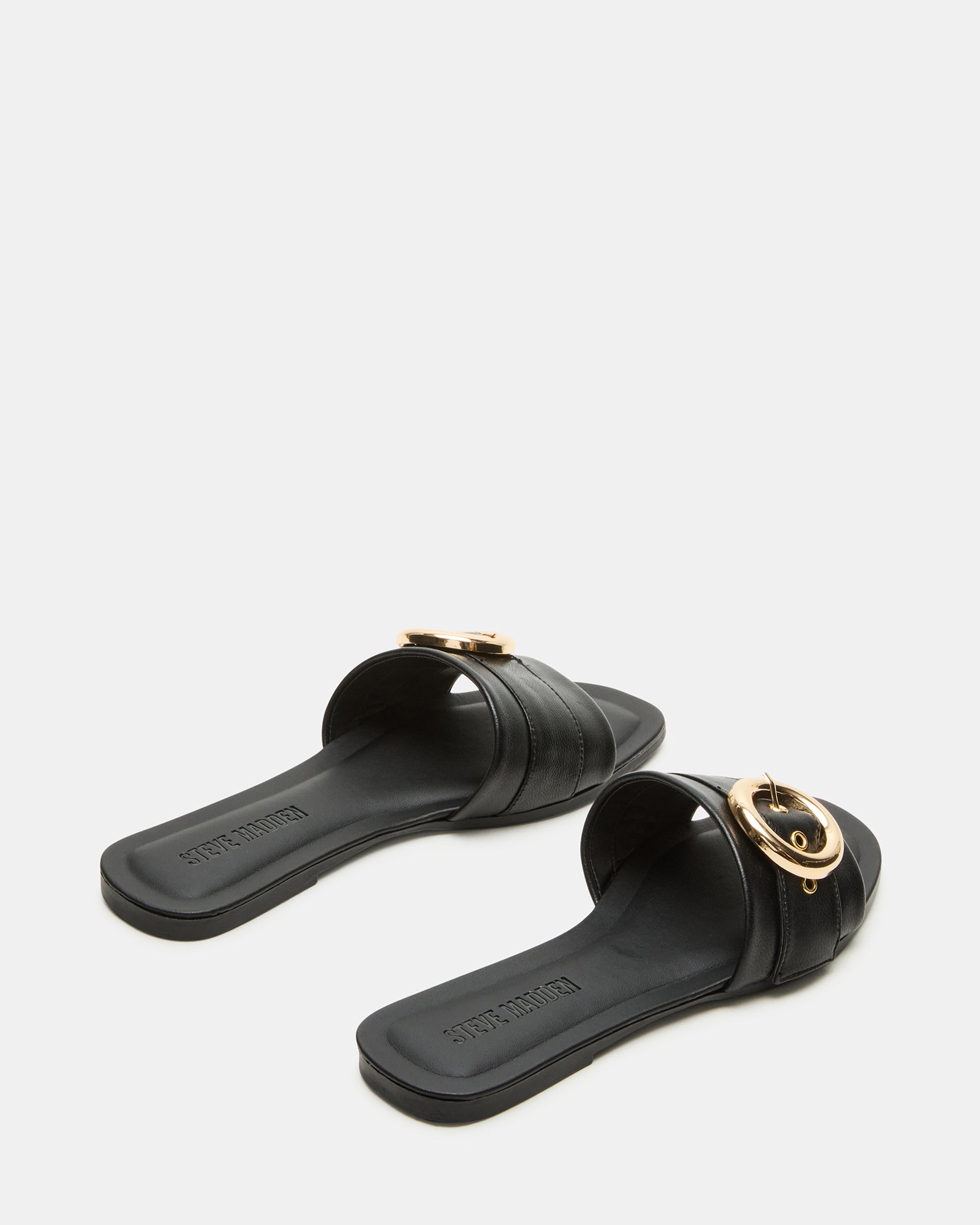 Rear view highlighting the subtle platform heel and durable sole – ideal for city strolls.