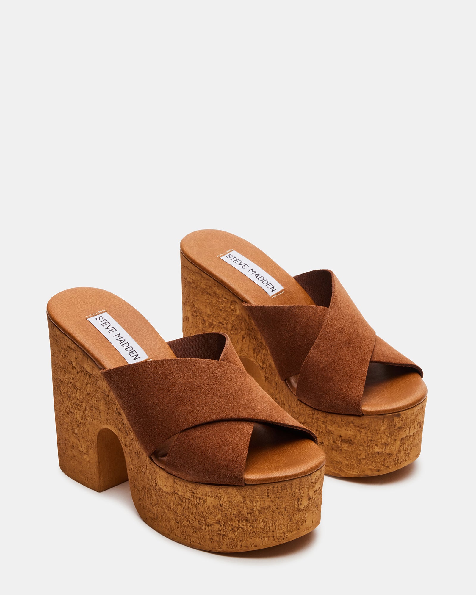 Side profile of comfort sandals for women with cork platform and elegant heel height.