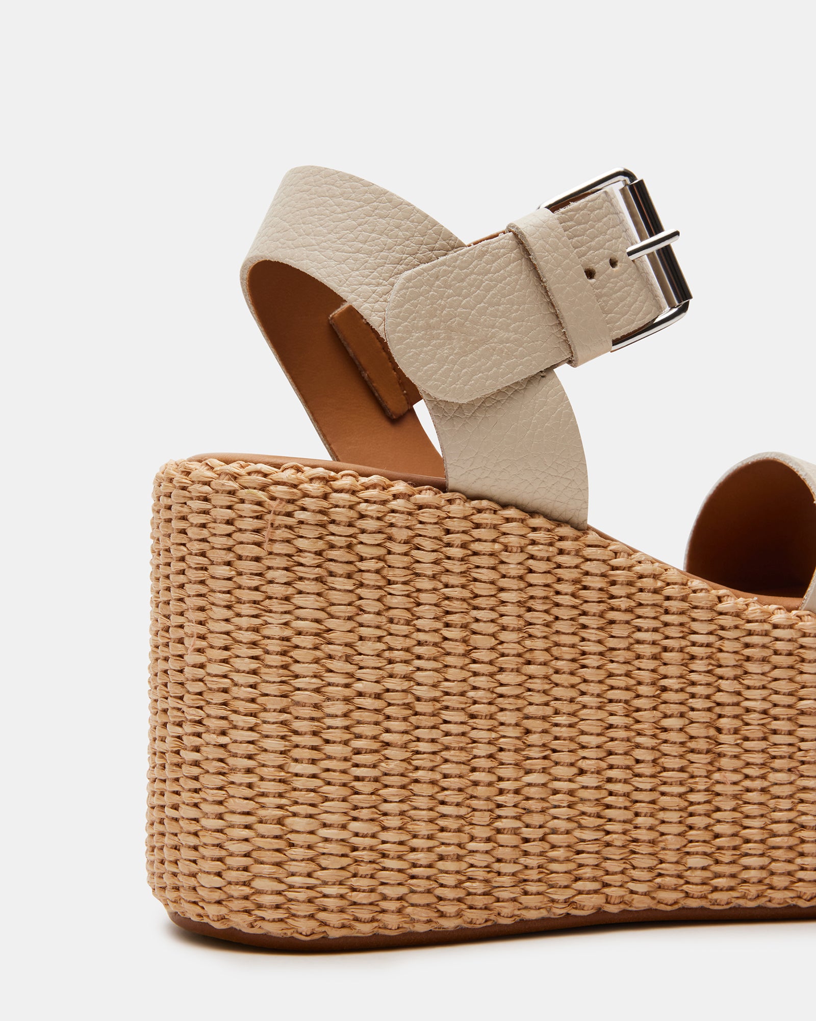 Leather upper detail on fashionable platform sandals