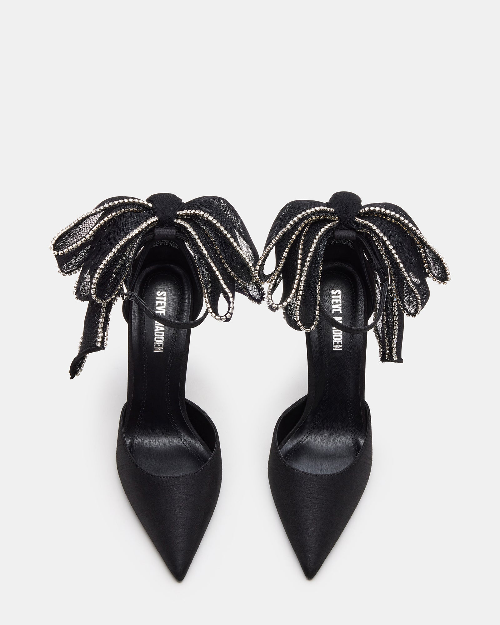 Elegant black pumps for wedding, showcasing bow detail