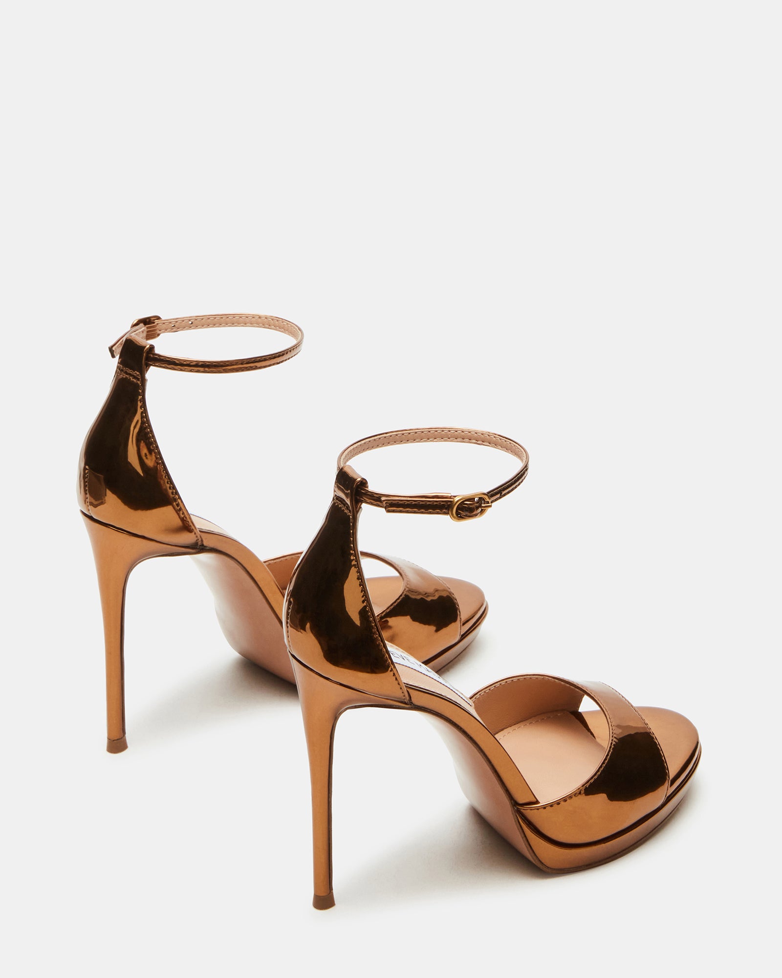 Model wearing womens non slip dress shoes at an evening event
